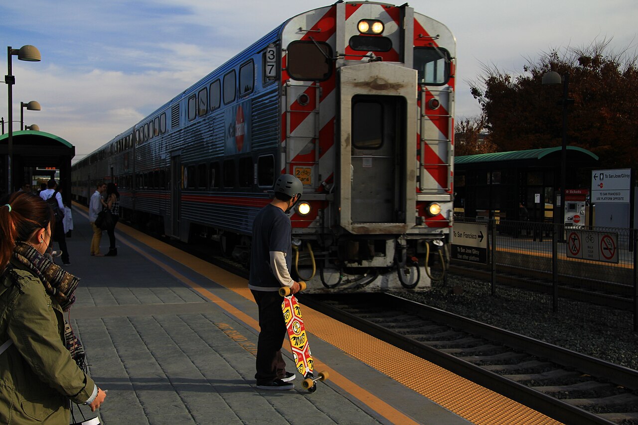 Mountain View Caltrain station beside Downtown