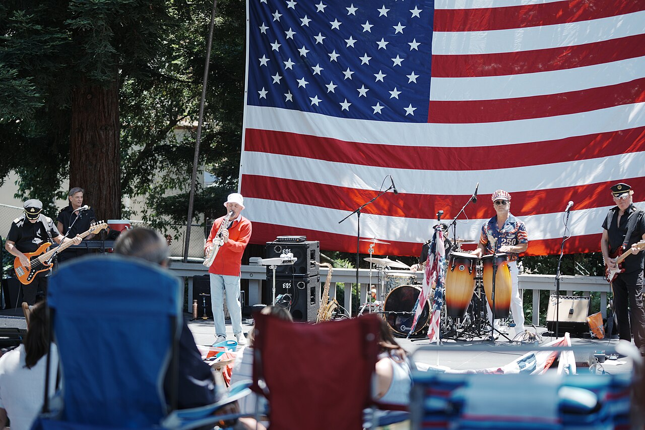 Piedmont Fourth of July Parade on Highland Avenue